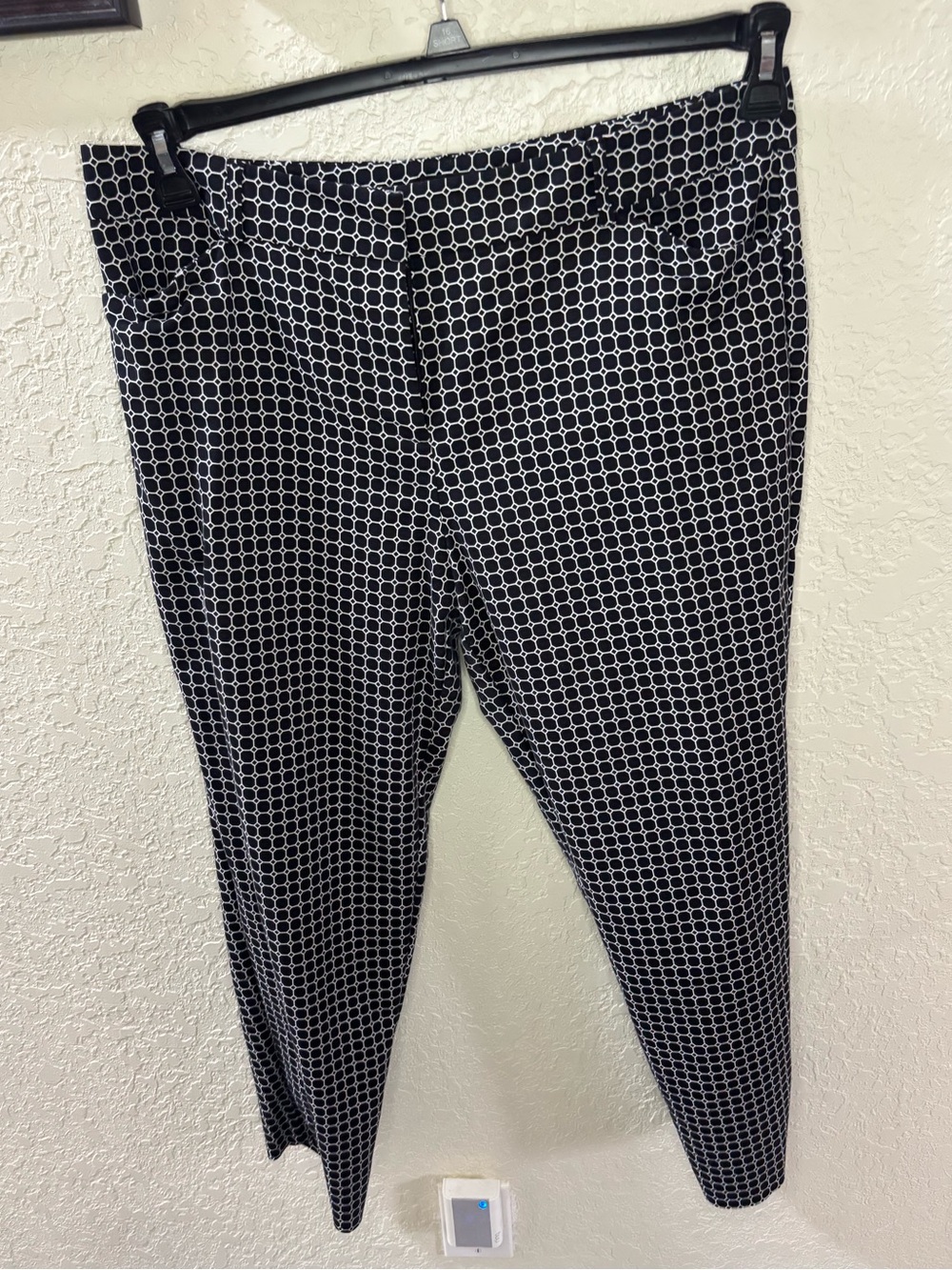 Liz Claiborne Black Pants with White Honeycomb Pattern